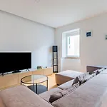 Διαμέρισμα 2br Chic&bright With 120sqm. In Campo De Ourique Lisboa