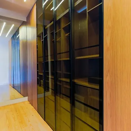 Appartamento 2br Chic&bright With 120sqm. In Campo De Ourique *