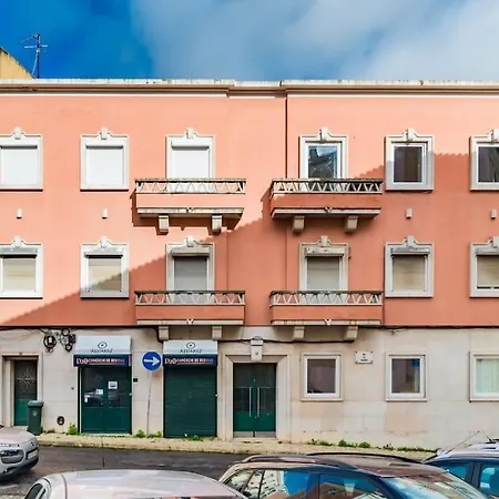 Chic&bright @ Campo De Ourique Apartamento Lisboa