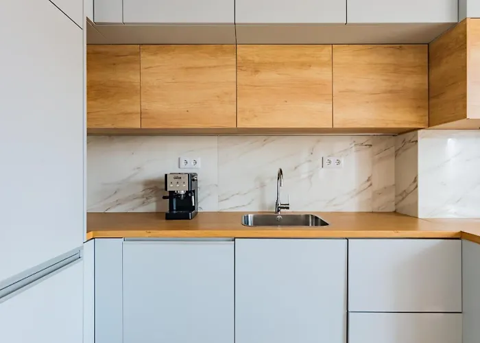 2br Chic&bright With 120sqm. In Campo De Ourique شقة Lisboa