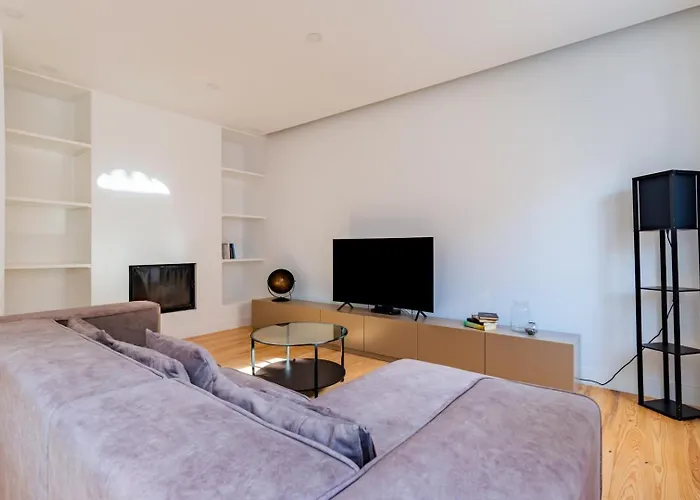 2br Chic&bright With 120sqm. In Campo De Ourique شقة Lisboa