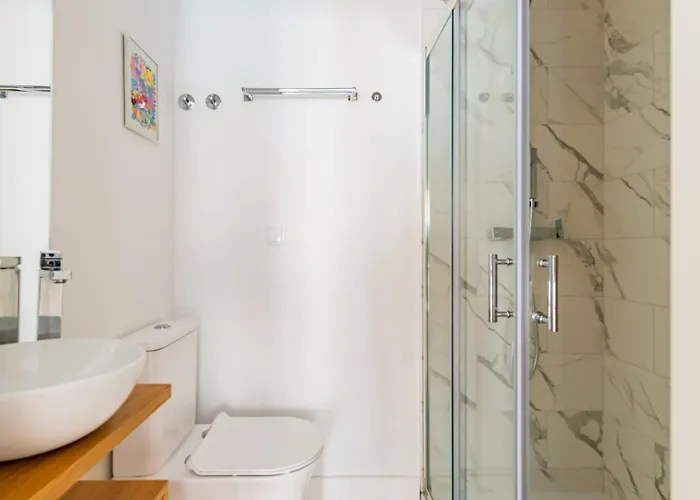 2br Chic&bright With 120sqm. In Campo De Ourique Apartamento Lisboa