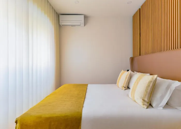 2br Chic&bright With 120sqm. In Campo De Ourique Lisboa