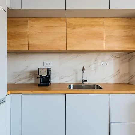2br Chic&bright With 120sqm. In Campo De Ourique Apartment Lisbon