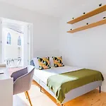 2br Chic&bright With 120sqm. In Campo De Ourique Lisboa